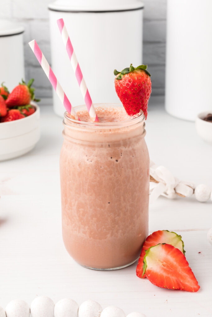 chocolate covered strawberry protein smoothie