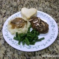 Salisbury Steak with Mushroom Gravy