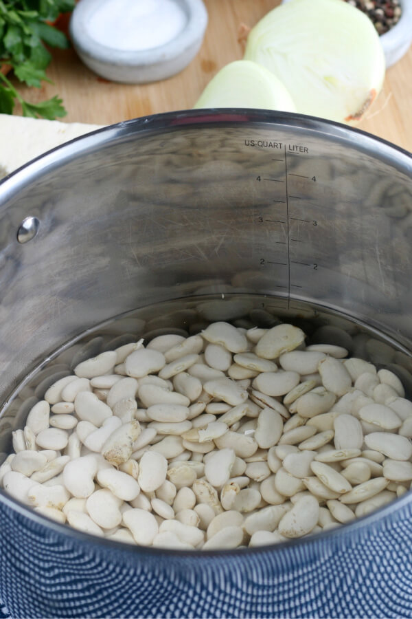 soaking beans in pot