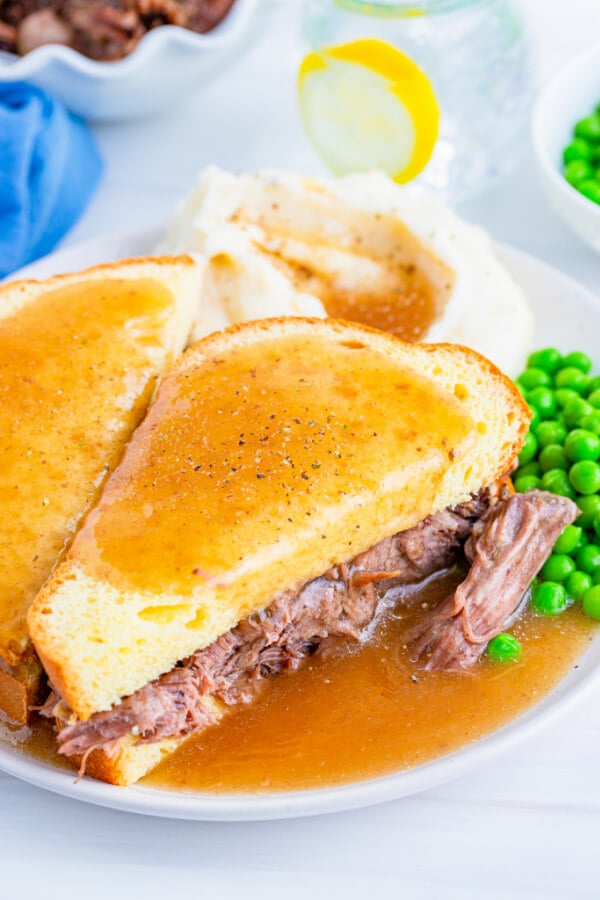 crock pot hot roast beef sandwiches