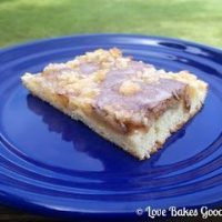 EASY Apple Pie Bars