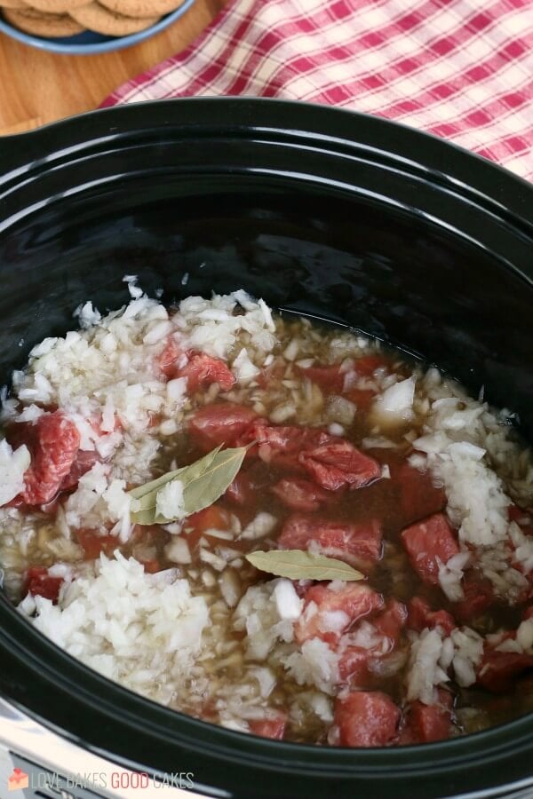 You don't have to wait for days to enjoy this Slow Cooker Sauerbraten Beef in Gingersnap Gravy. This mouth-watering old-world dish is tender and absolutely delicious served over spaetzle or noodles! Sauerbraten Beef ingredients in slow cooker