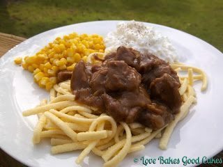 slow cooker sauerbraten beef in gingersnap gravy