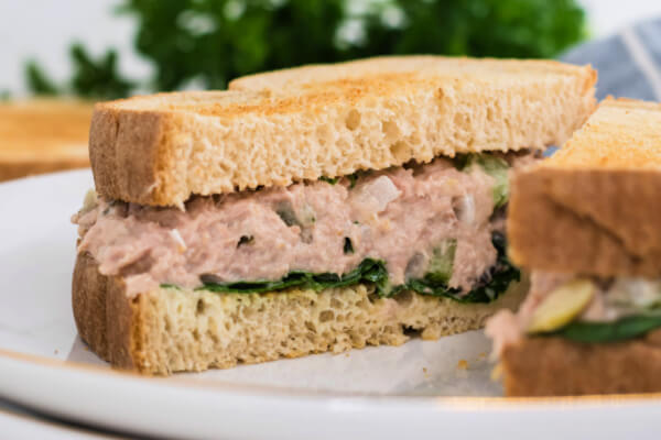 closeup of sandwich that has been cut in half