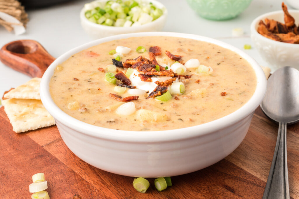 cheeseburger soup in bowl