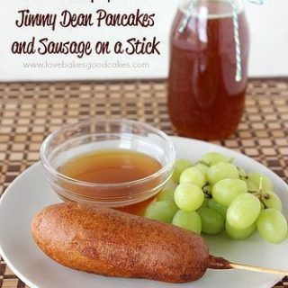 Homemade Vanilla Pancake Syrup