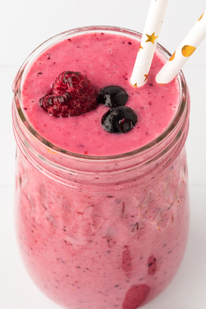 close view of banana berry smoothie