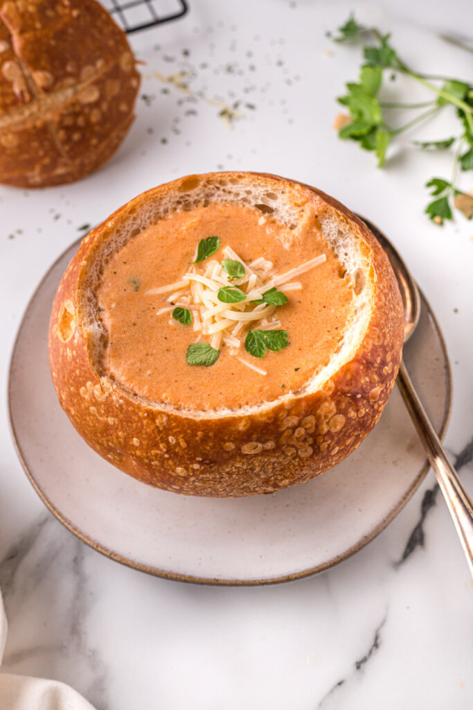tomato soup in bread bowl
