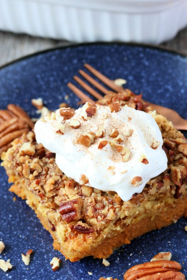 pumpkin dump cake on blue plate