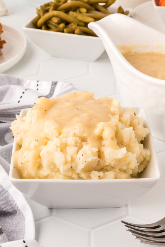 mashed potatoes with gravy