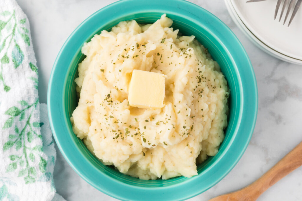 mashed potatoes in aqua bowl