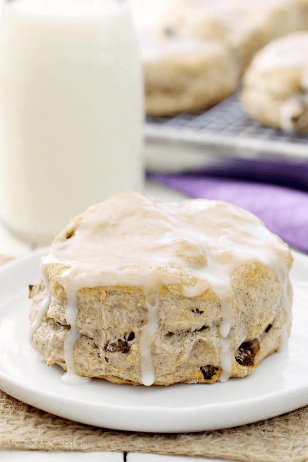 Cinnamon Raisin Biscuits Love Bakes Good Cakes