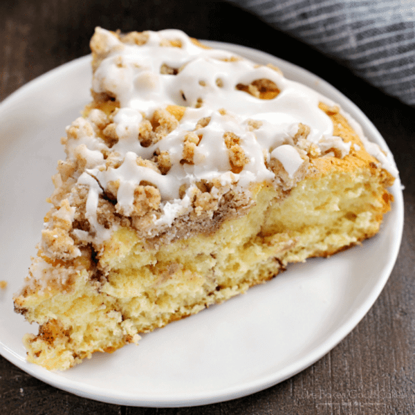 cinnamon roll crumb cake slice on plate