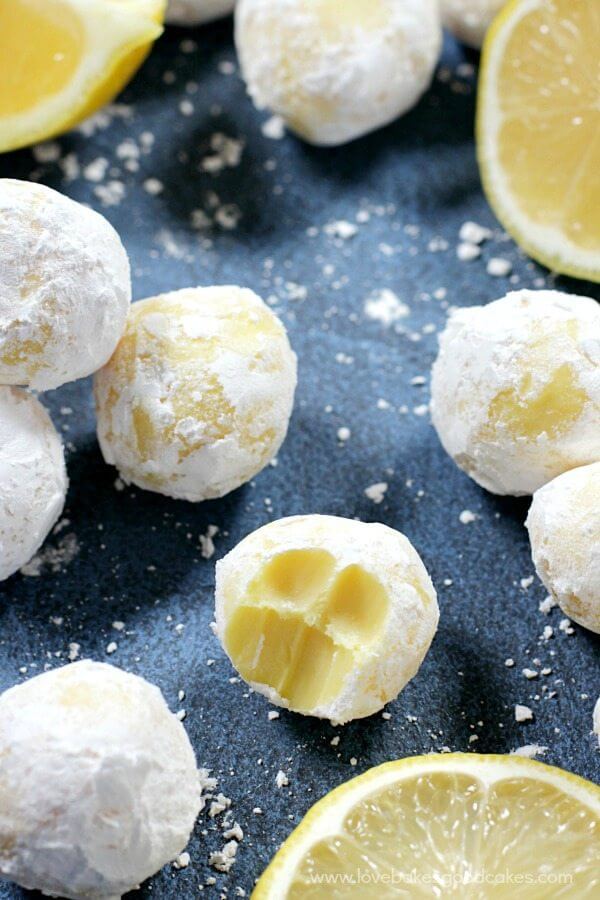 These creamy White Chocolate Lemon Truffles will become a new holiday favorite! Perfect for gift giving or including on a cookie tray. 