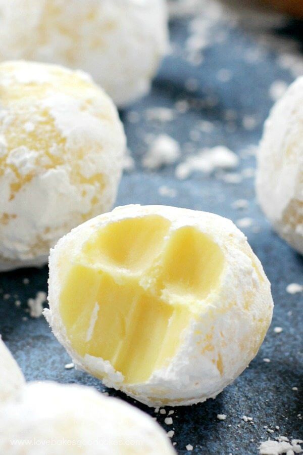 These creamy White Chocolate Lemon Truffles will become a new holiday favorite! Perfect for gift giving or including on a cookie tray. 