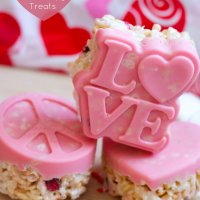 Valentine's Day Chocolate Molded Rice Crispy Treats