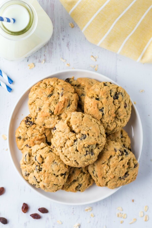 Easy recipe for the ultimate Oatmeal Raisin Cookies - slightly crunchy on the outside with a perfectly soft, heavenly chewy texture when you bite into them. The Best Oatmeal Raisin Cookies on a plate
