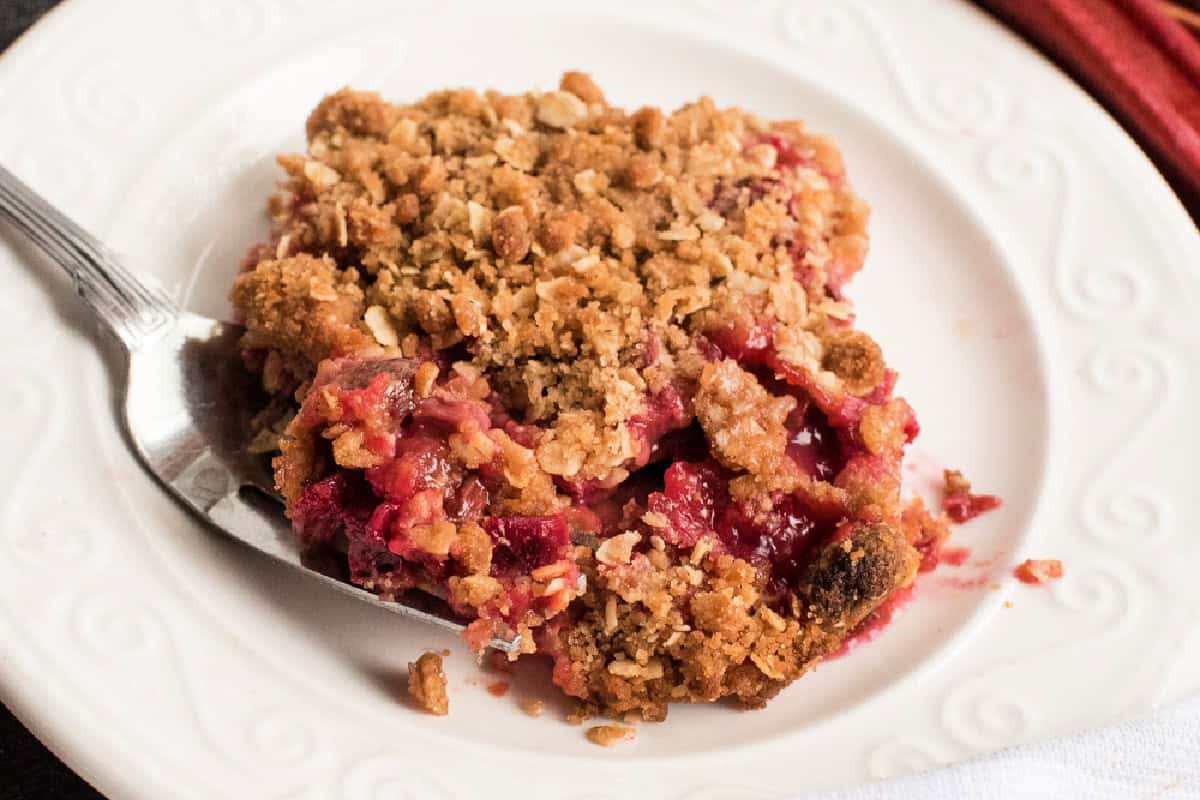 Rhubarb Crisp [www.lovebakesgoodcakes.com]