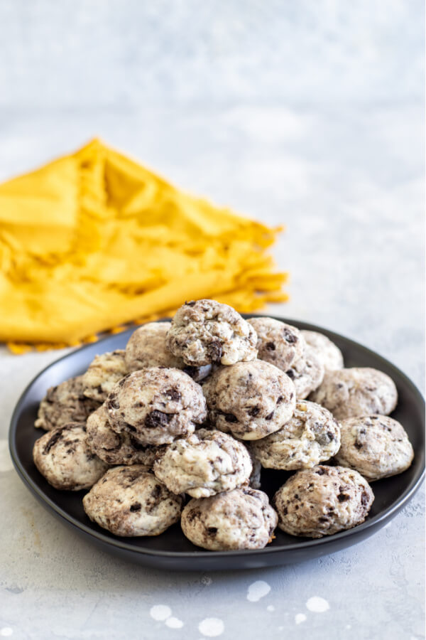 Cookies and Cream Cookies