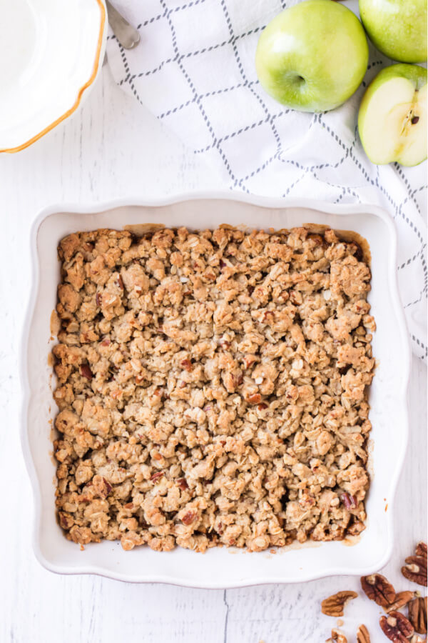 finished dessert in pan