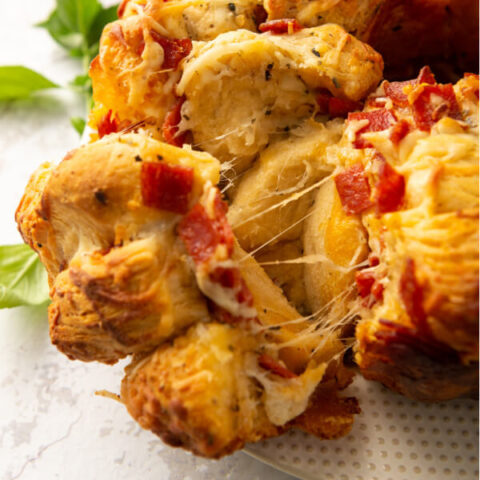 Pepperoni Pizza Monkey Bread