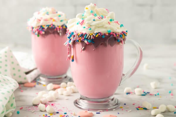 two mugs of pink hot chocolate