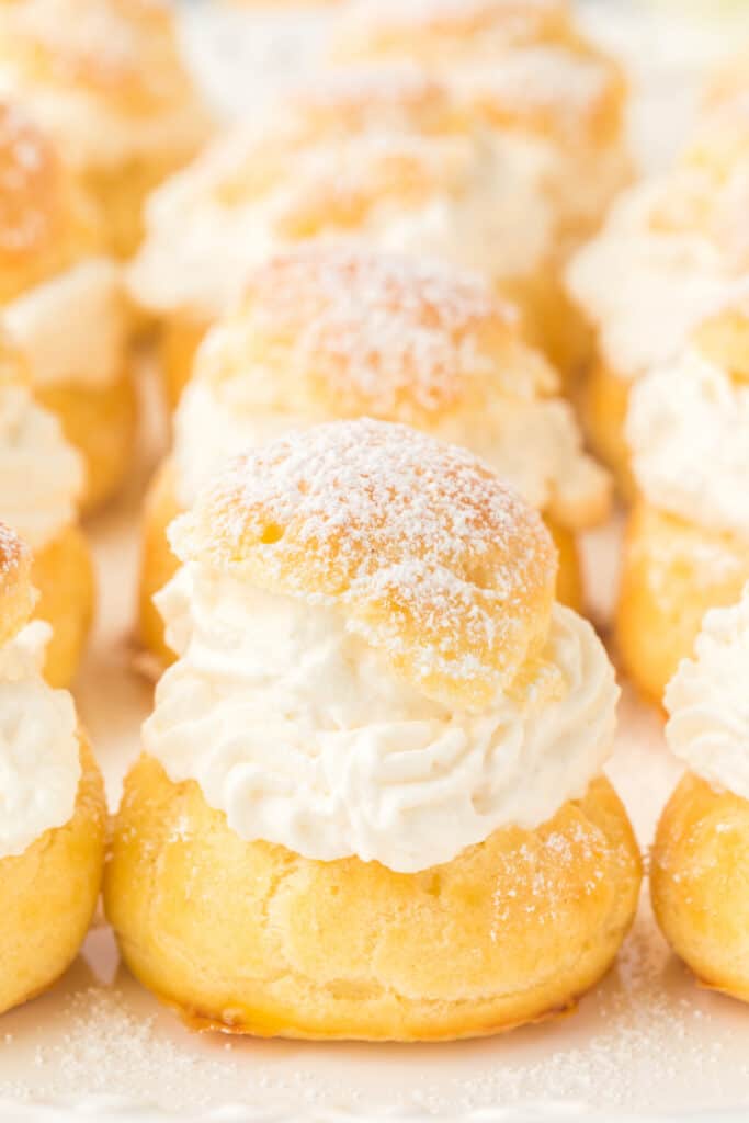 cream puffs close together