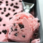 No-Churn Peppermint Chip Ice Cream in a bowl.