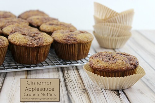 Cinnamon Applesauce Crunch Muffins on a cooling rack.