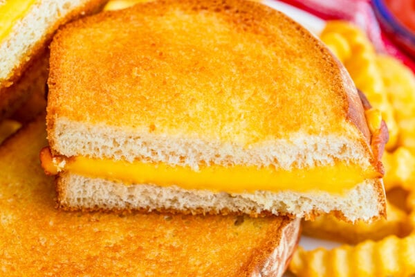 air fryer grilled cheese sandwich cut in half