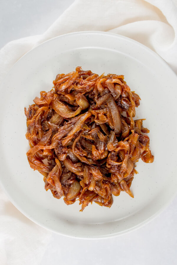 finished caramelized onions on a plate