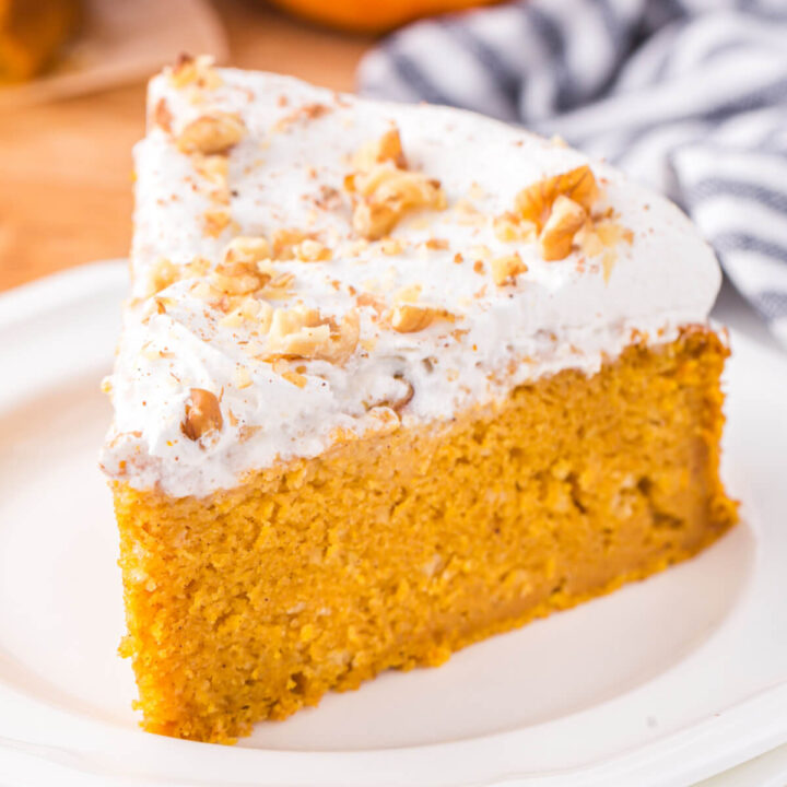 Air Fryer Pumpkin Cake