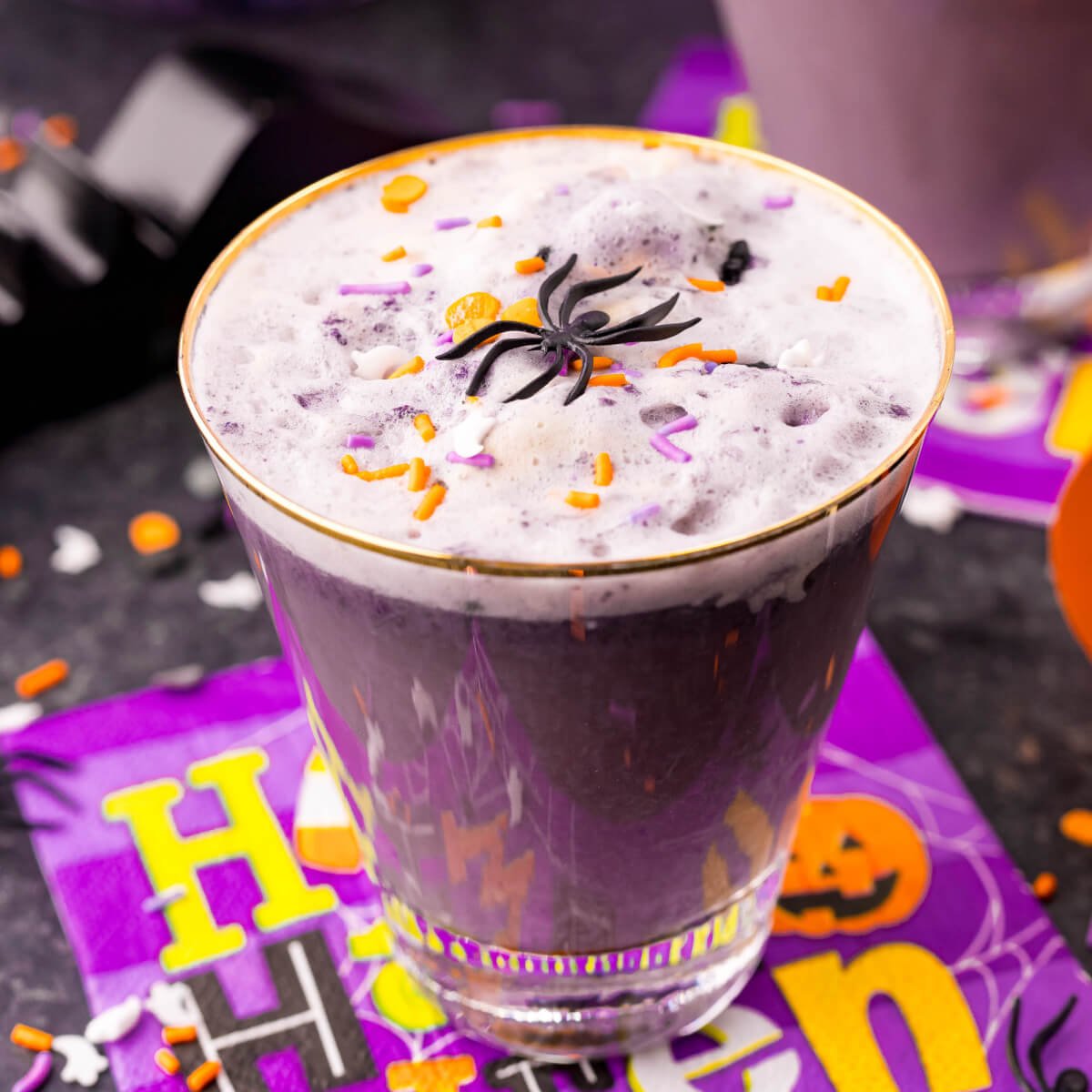 https://www.lovebakesgoodcakes.com/wp-content/uploads/2021/10/witchs-brew-halloween-punch-square.jpg