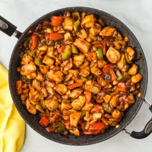 hawaiian chicken in skillet