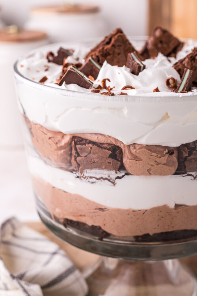 closeup of browne trifle in glass bowl