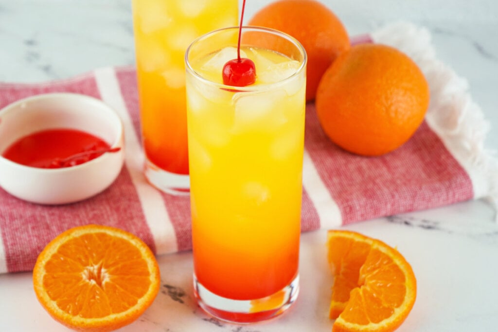 tequila sunrise in glass