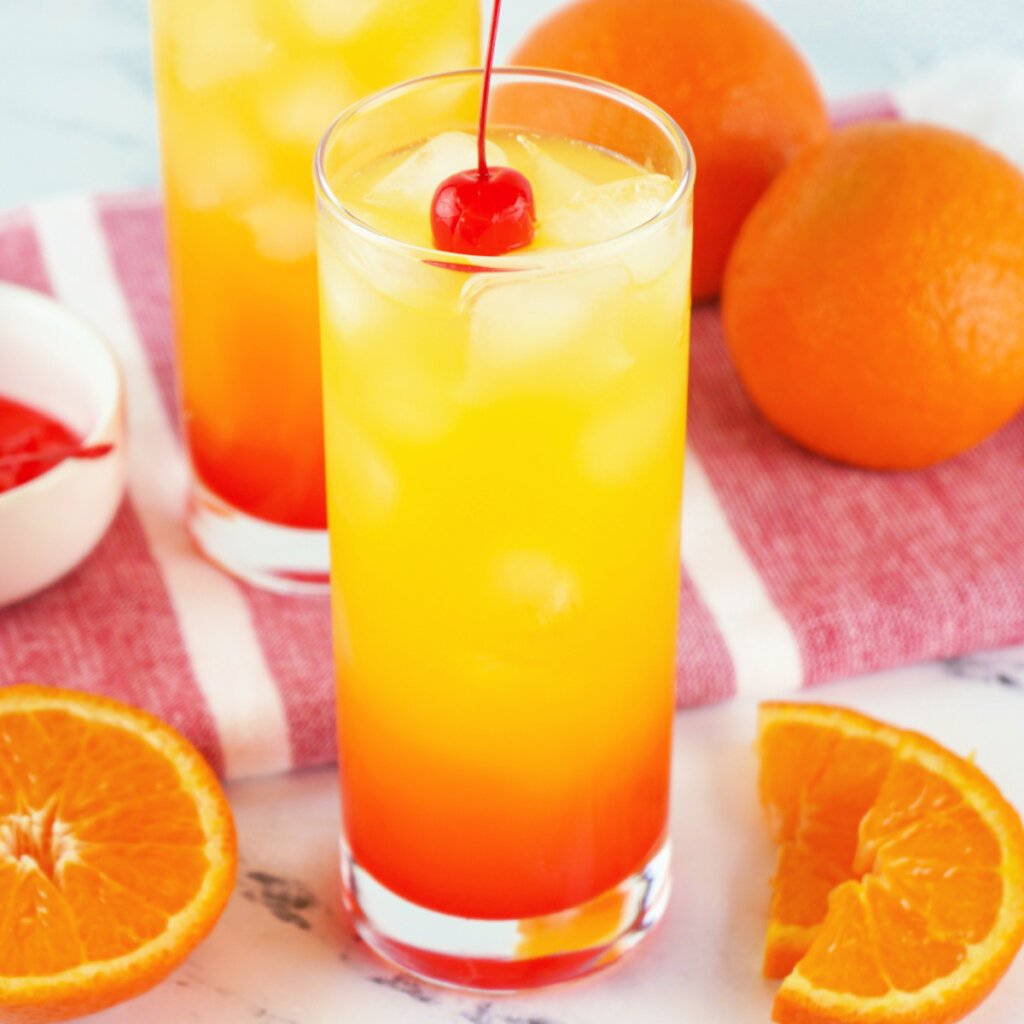 tequila sunrise cocktail in glass
