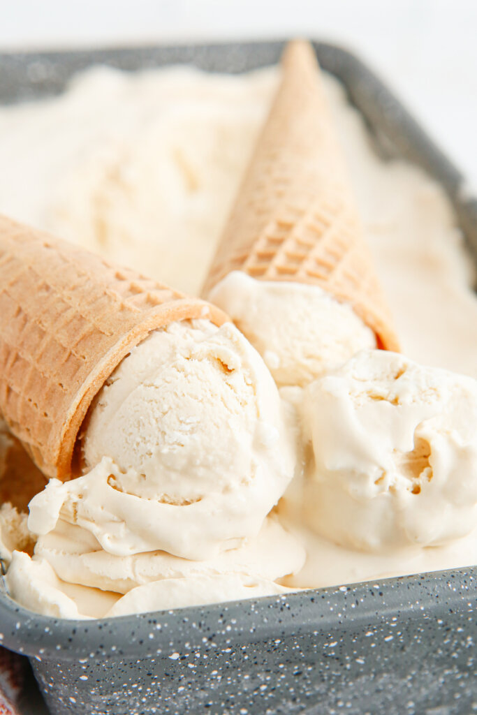 cones with coffee ice cream scoops