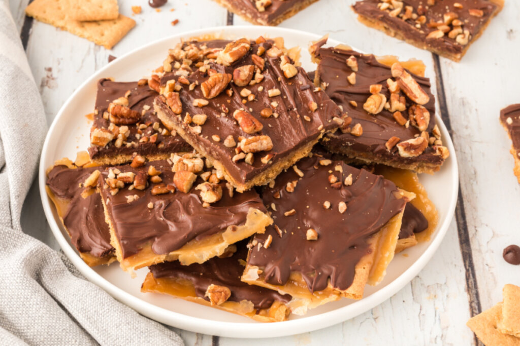 looking down onto a plate of finished graham cracker toffee