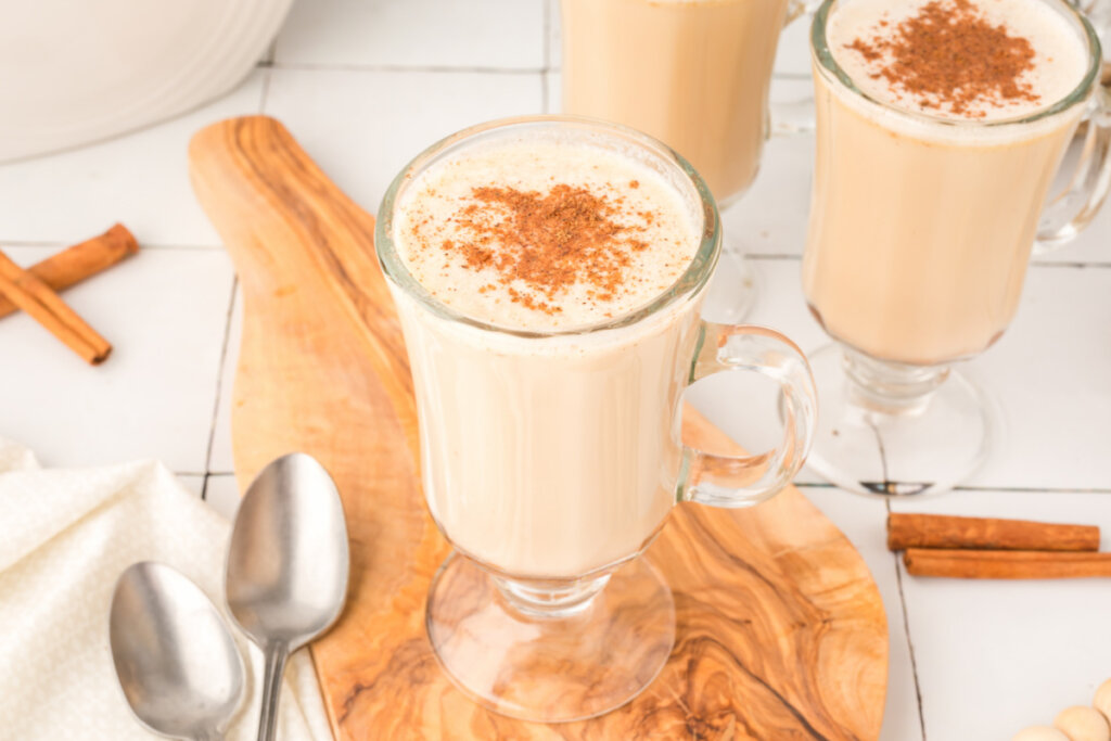 hot buttered rum mix in glass