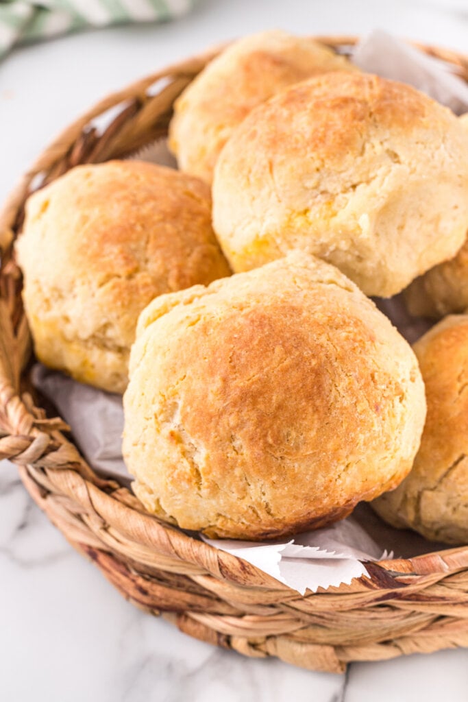 closeup of cheese biscuits in basket