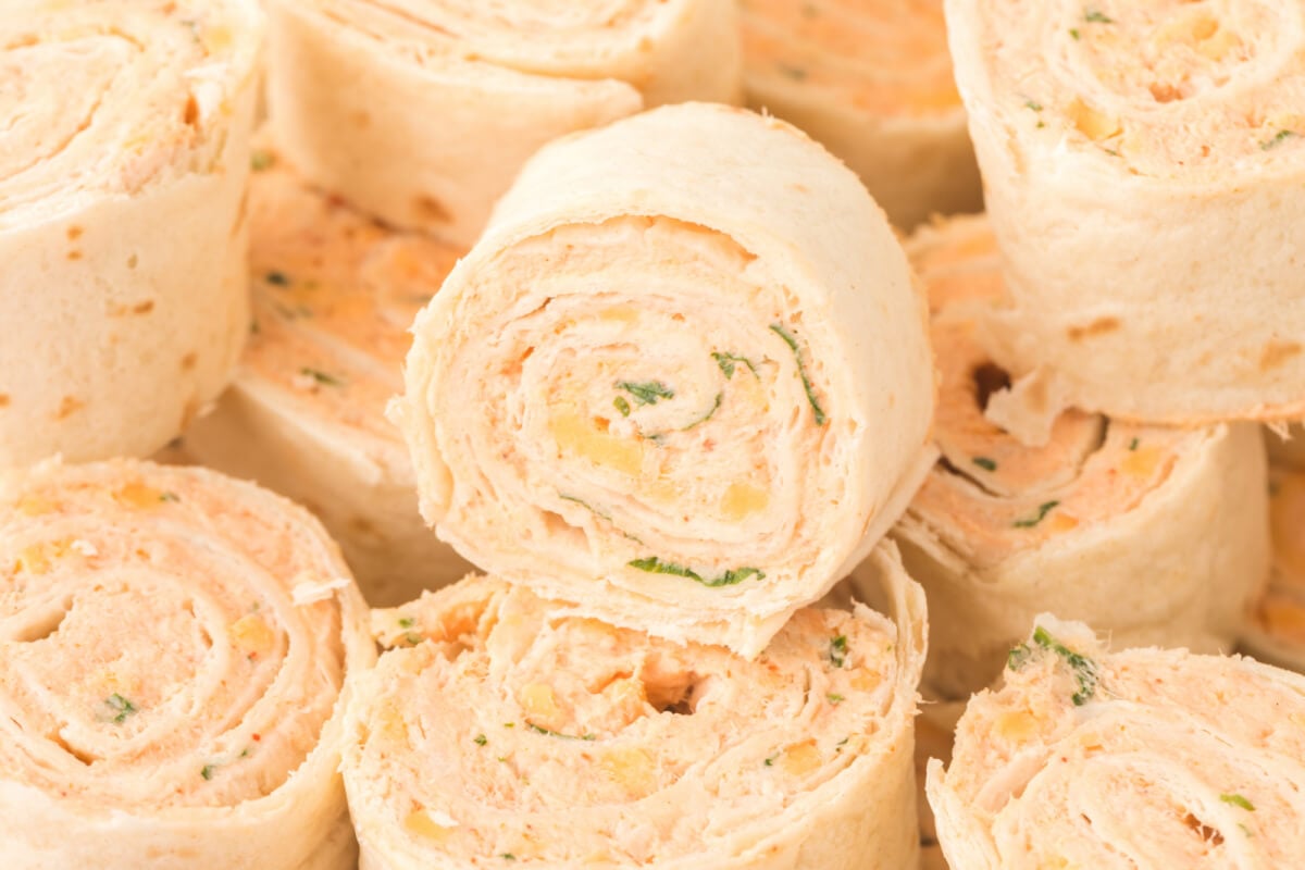 Taco Pinwheels [www.lovebakesgoodcakes.com]