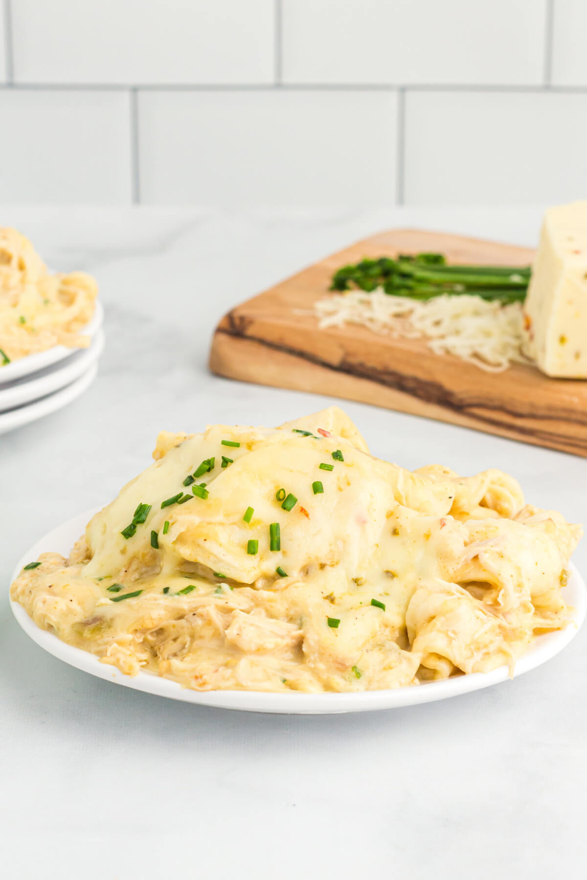 Crockpot Creamy Chicken Enchiladas Love Bakes Good Cakes