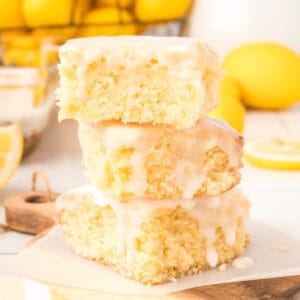 closeup of three lemon brownies stacked