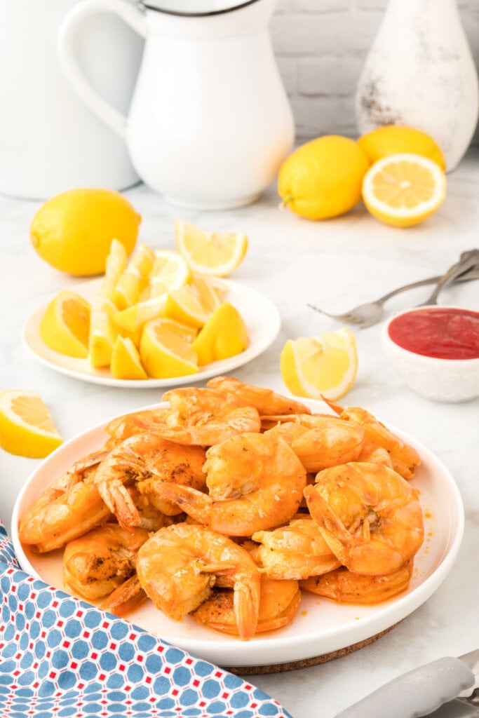 peel and eat shrimp on plate ready to eat