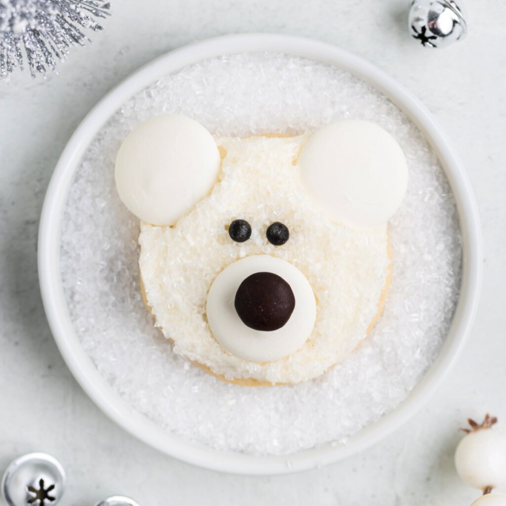 polar bear face cookie on plate