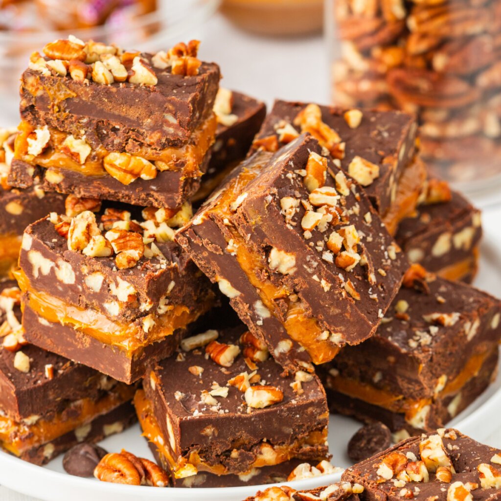 plate with stacked turtle fudge