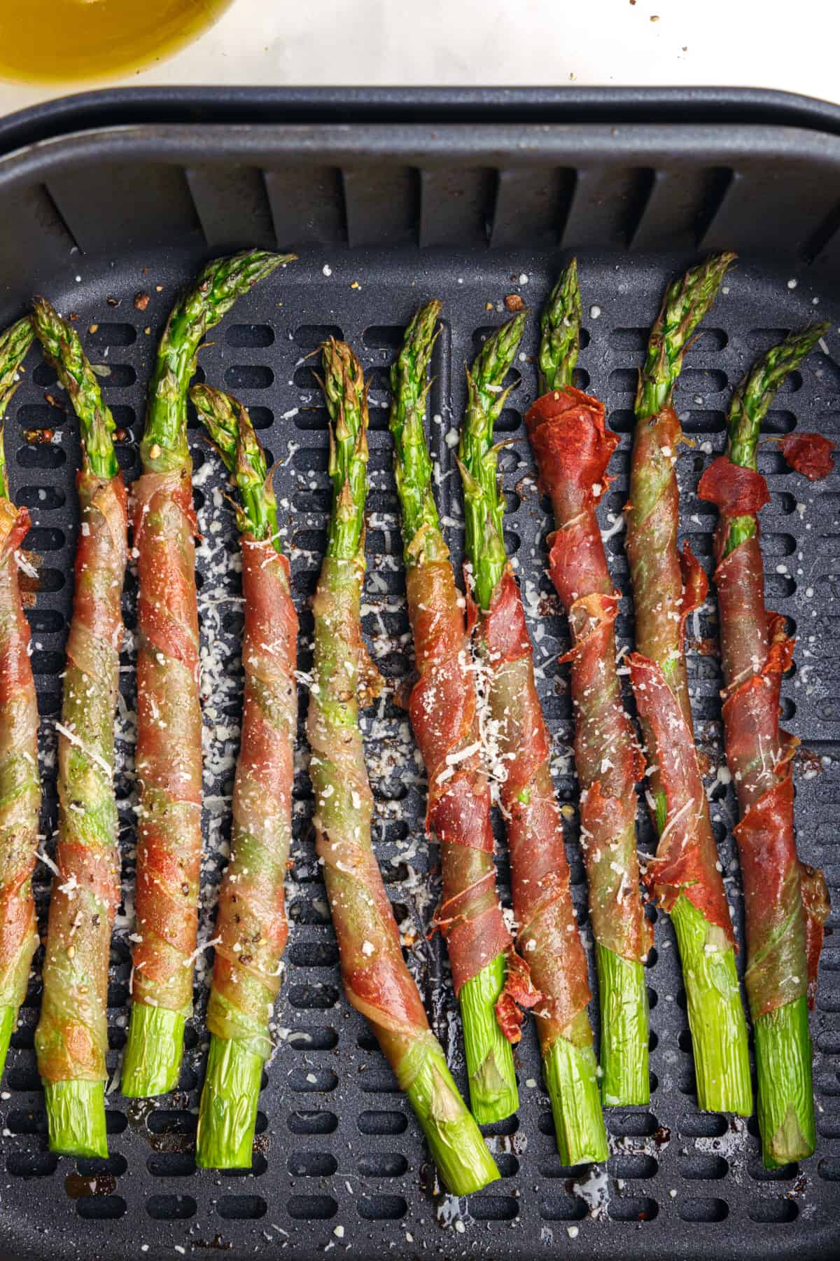 Air Fryer Prosciutto Wrapped Asparagus Love Bakes Good Cakes
