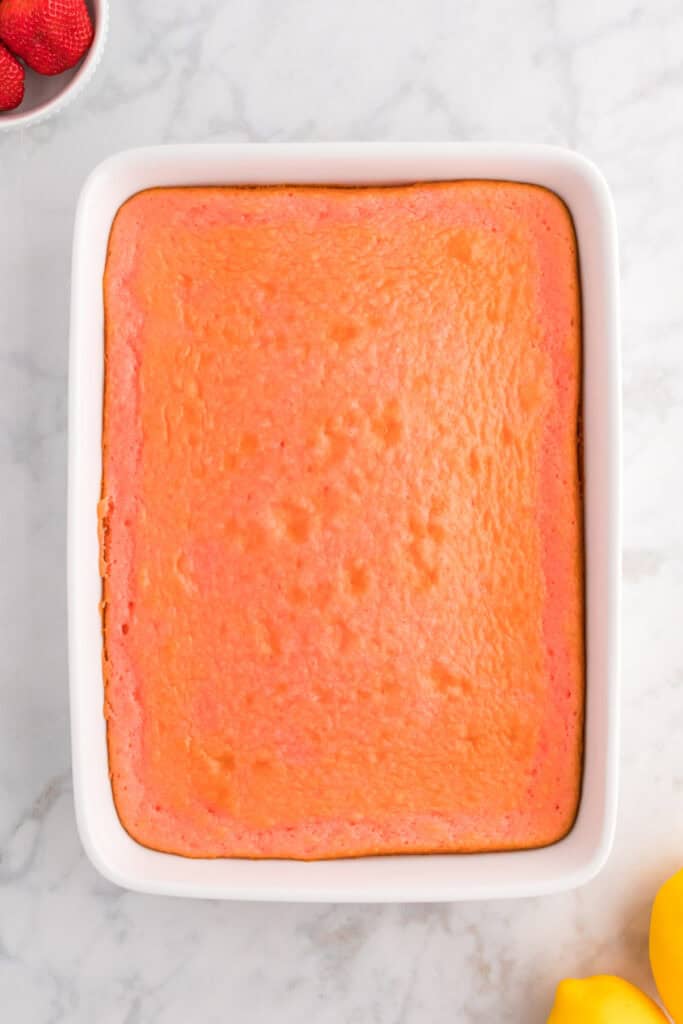 baked strawberry cake