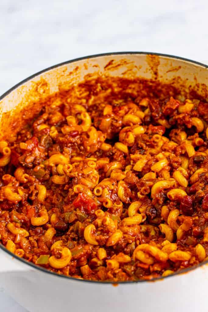 Elbow macaroni mixed with hearty ground beef, bean, and tomato chili